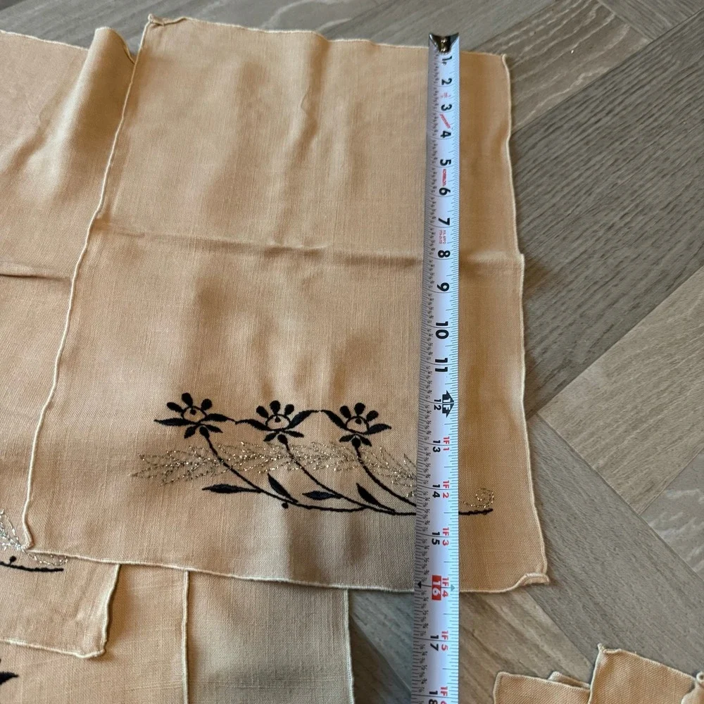 Set of 8 Linen Napkins Beige 4 Embroidered Floral Accent‎ Table Decor Vintage